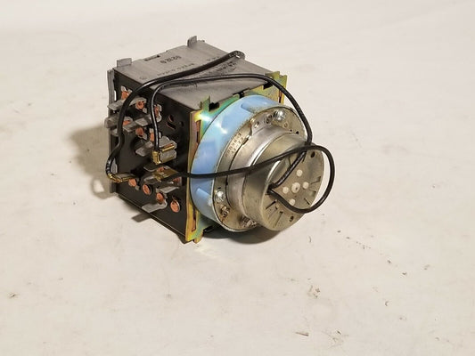 Speed Queen timer, model M300