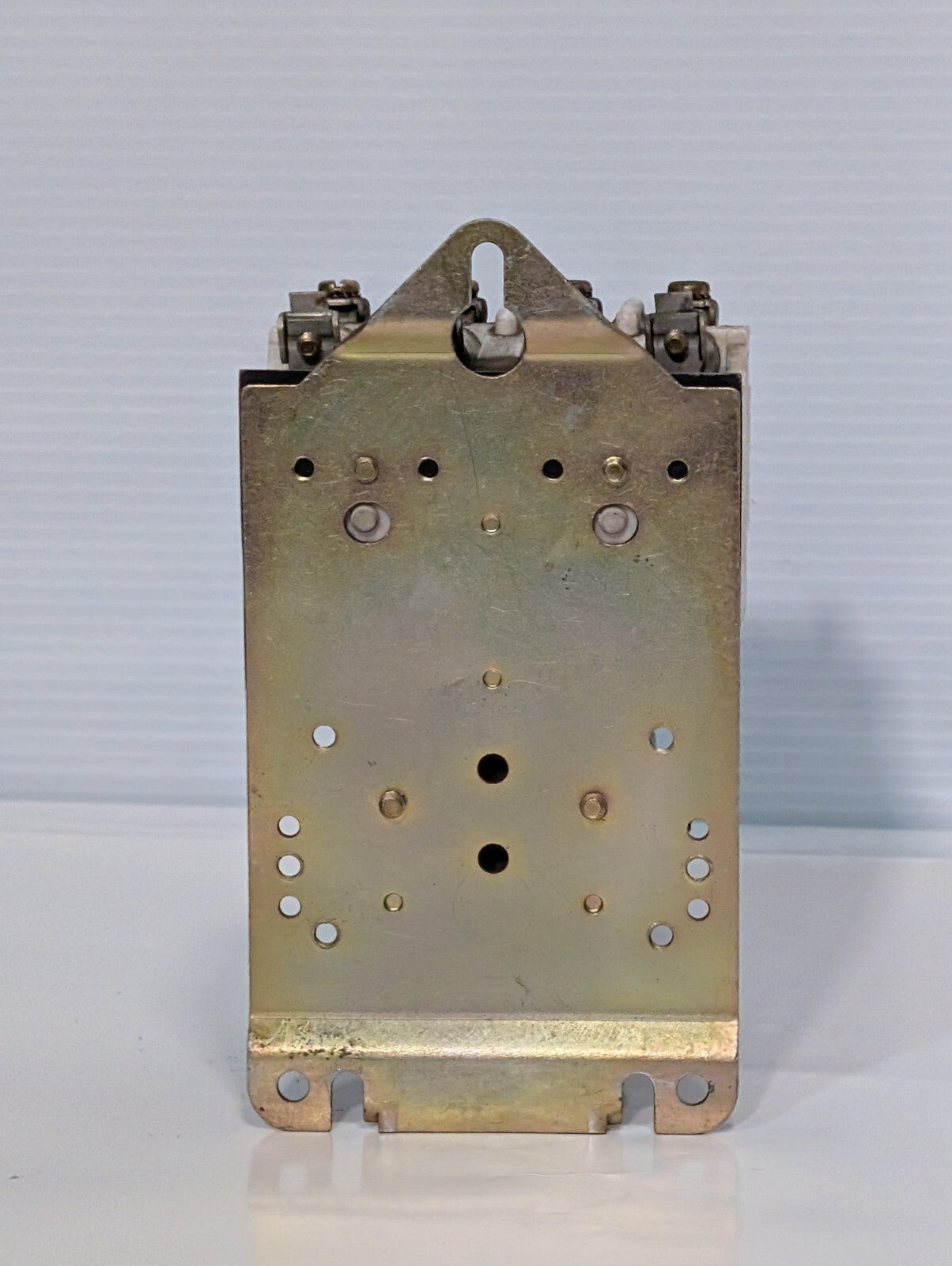 Square D 8501BH031 Machine Tool Relay, Series A, 600vac Max, 15A, Form Y35