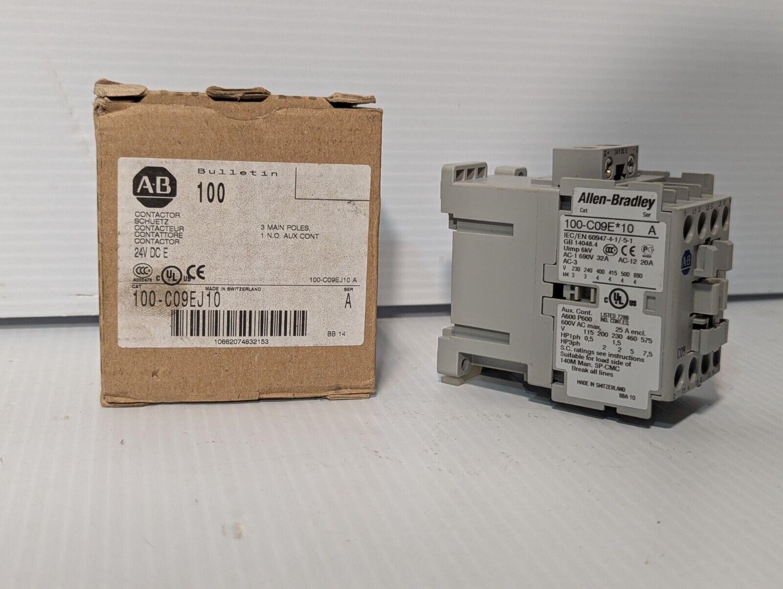 Allen Bradley 100-C09EJ10 IEC Contactor, 24 VDC Coil, 100-C09E*10, New with Box