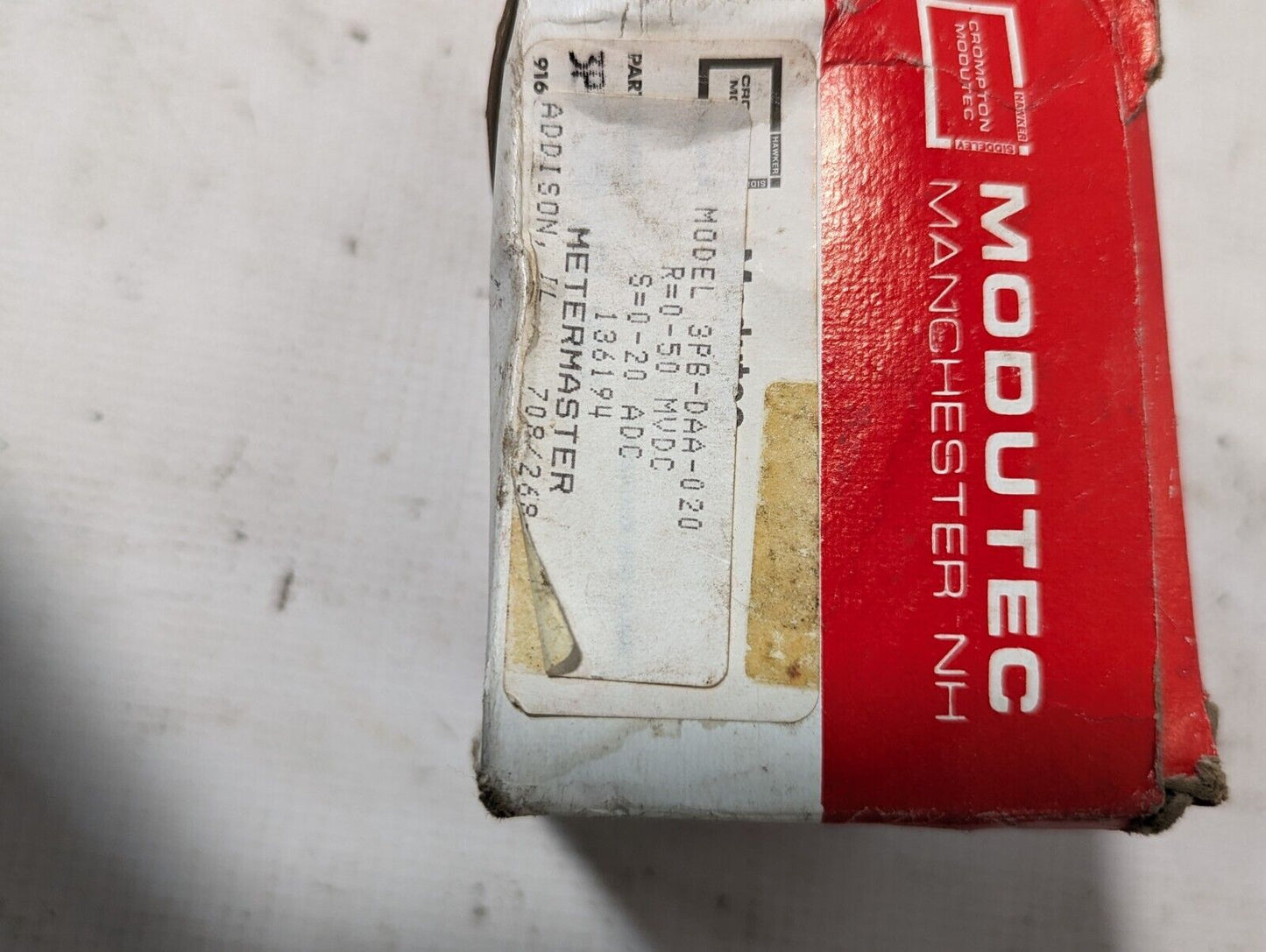 Modutec (Crompton) 3PB-DAA-020, D-C Amperes Panel Meter, 0 - 20 Amp Scale