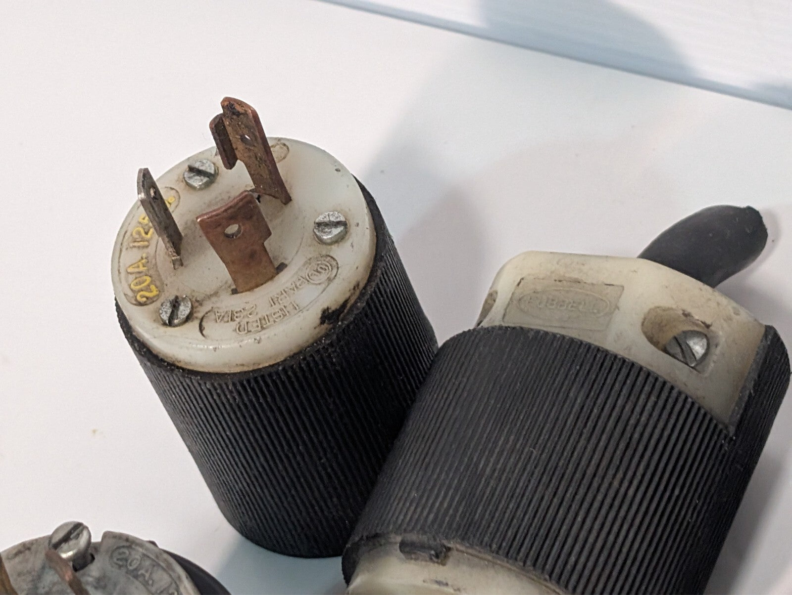 (25) Electrical Plugs Incl. NEMA L-18-20-R