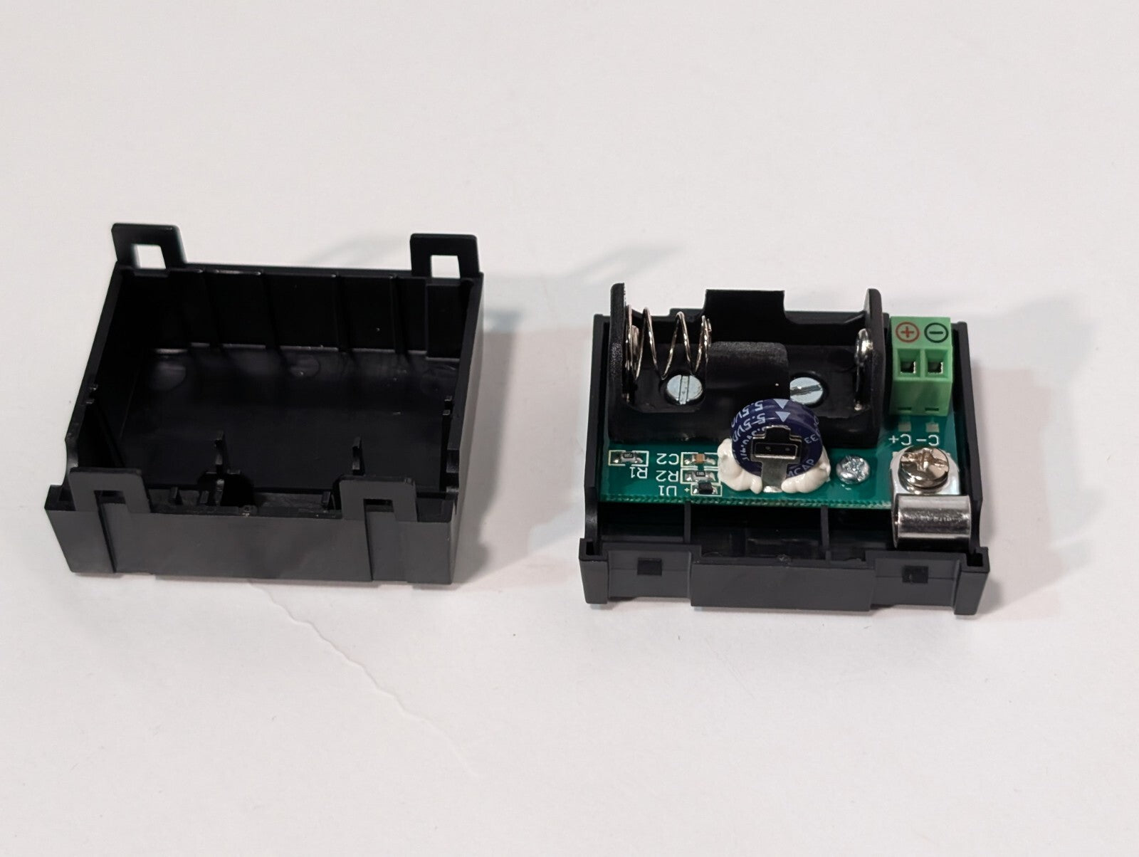 (1) NEW Allen Bradley 2198-KTBT Ser A PN-D178180 Battery Box Rockwell Automation