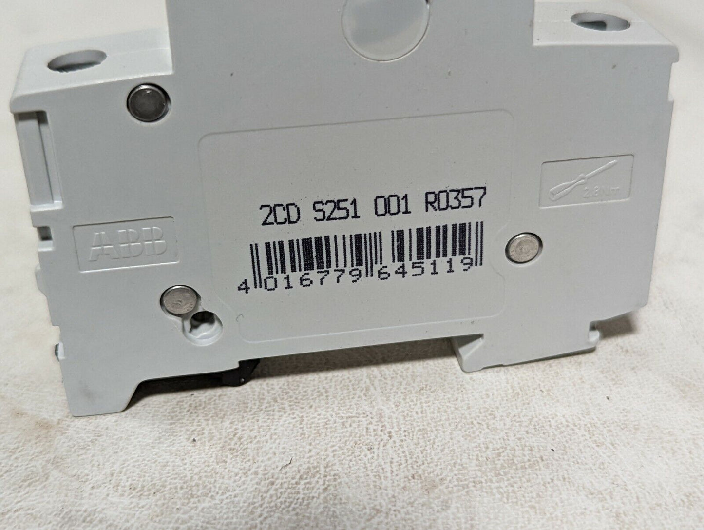 ABB S201U-K5A, 5 amps, 240VAC, 50/60Hz, 1 pole circuit breaker