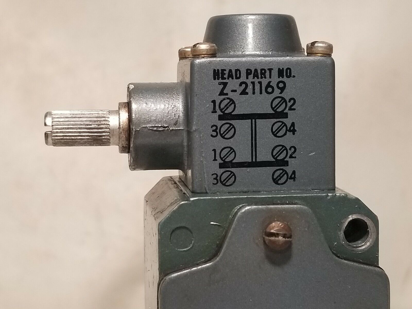 Allen-Bradley oiltight limit switch 802T-AT, series 1, NEMA A600