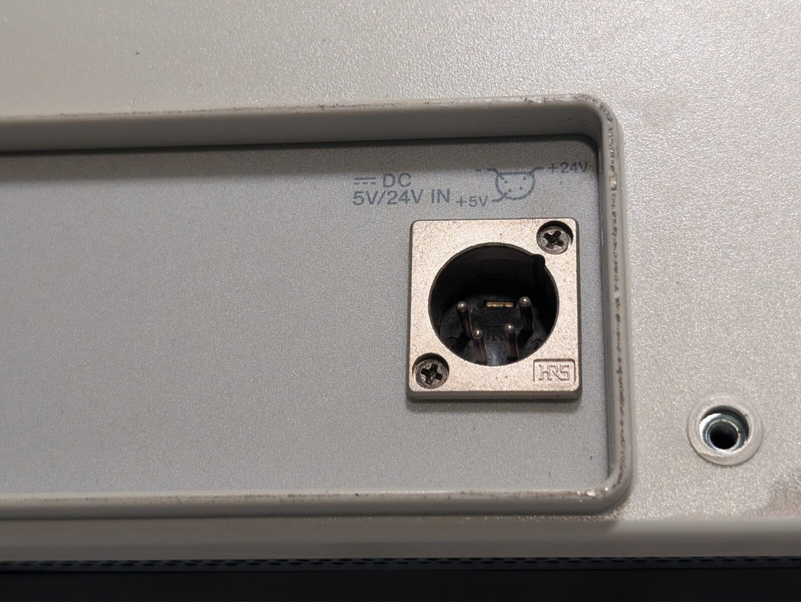 (1) Sony LMD-2450MD LCD Medical Display Monitor