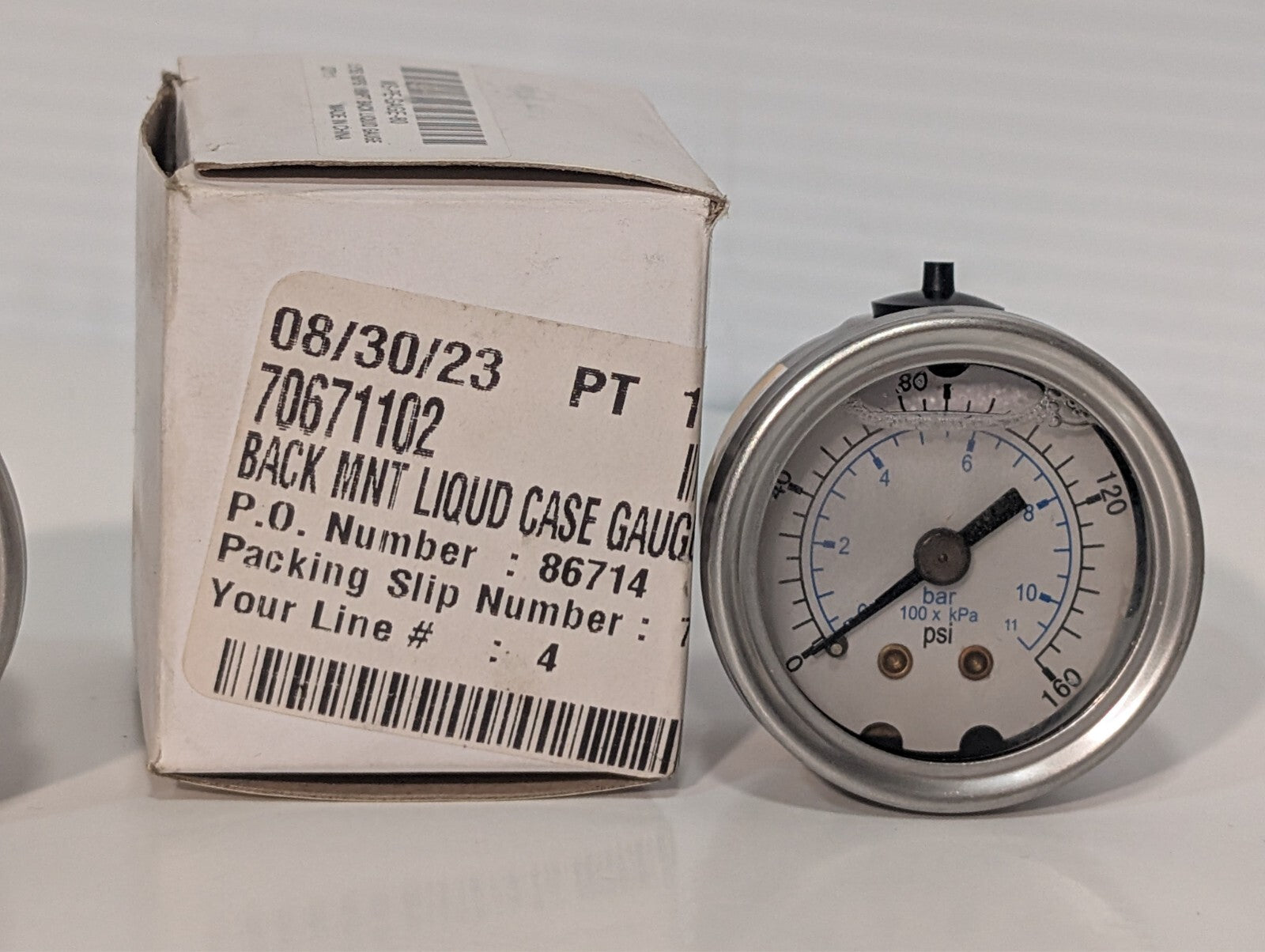 (8) WorkSmart Liquid Pressure Gauges WS-PE_GAGE-27 WS-PE-GAGE-80 WS-PE-GAGE-101