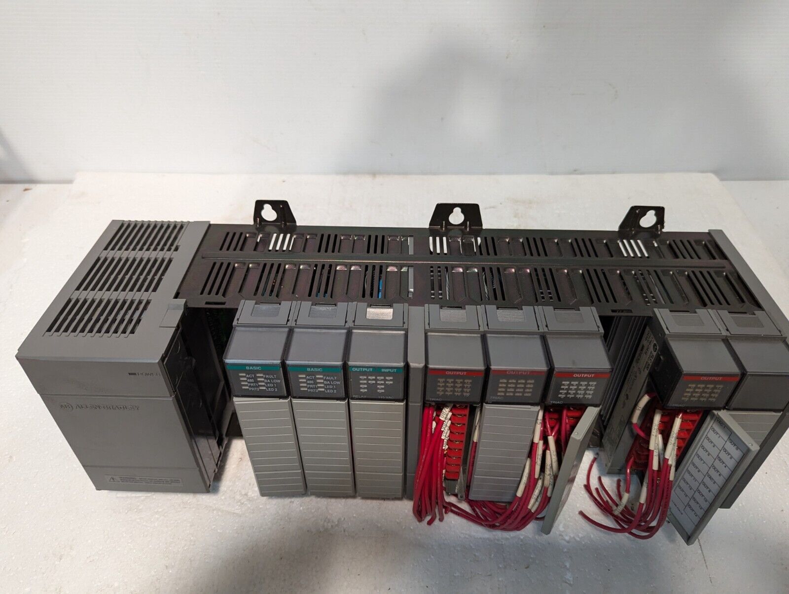 Allen Bradley 1746-A10 10-slot rack with 1746-P2 power supply+ - Free Shipping