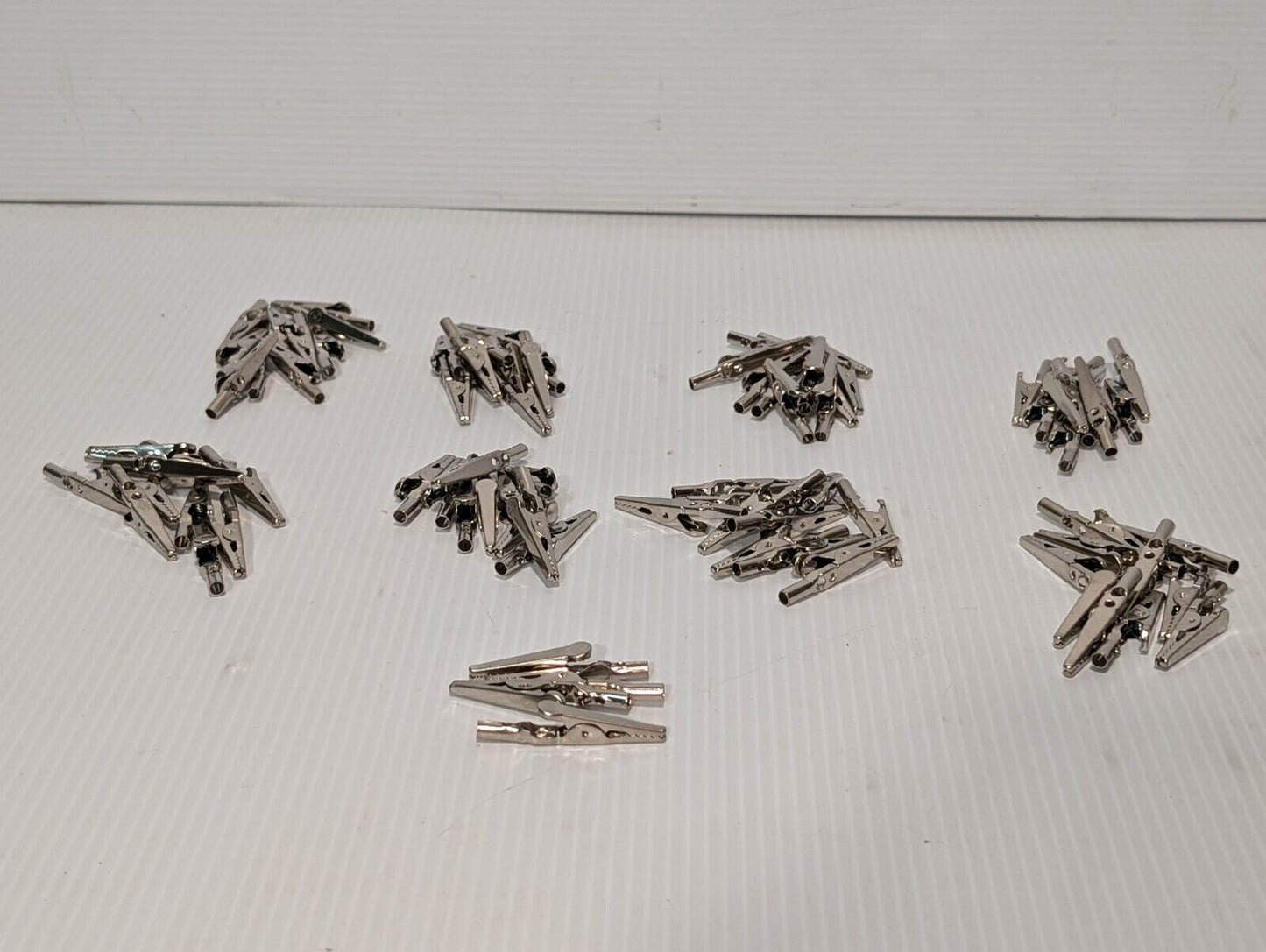 84 Pieces. Test Clips Alligator Sz Standard Screw/Solder/Banana Plug  -Free Ship