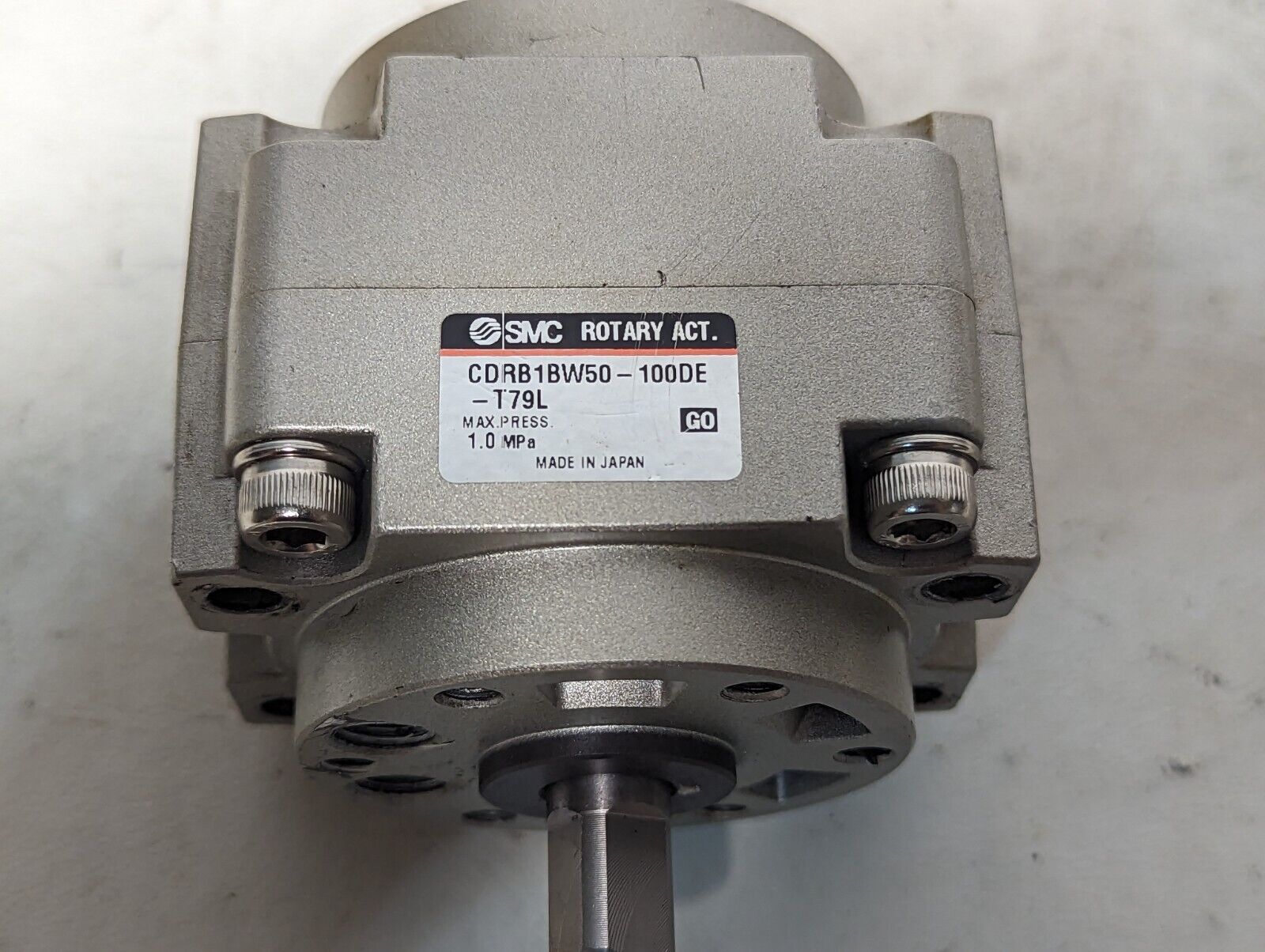 SMC CDRB1BW50-100DE-T79L rotary actuator