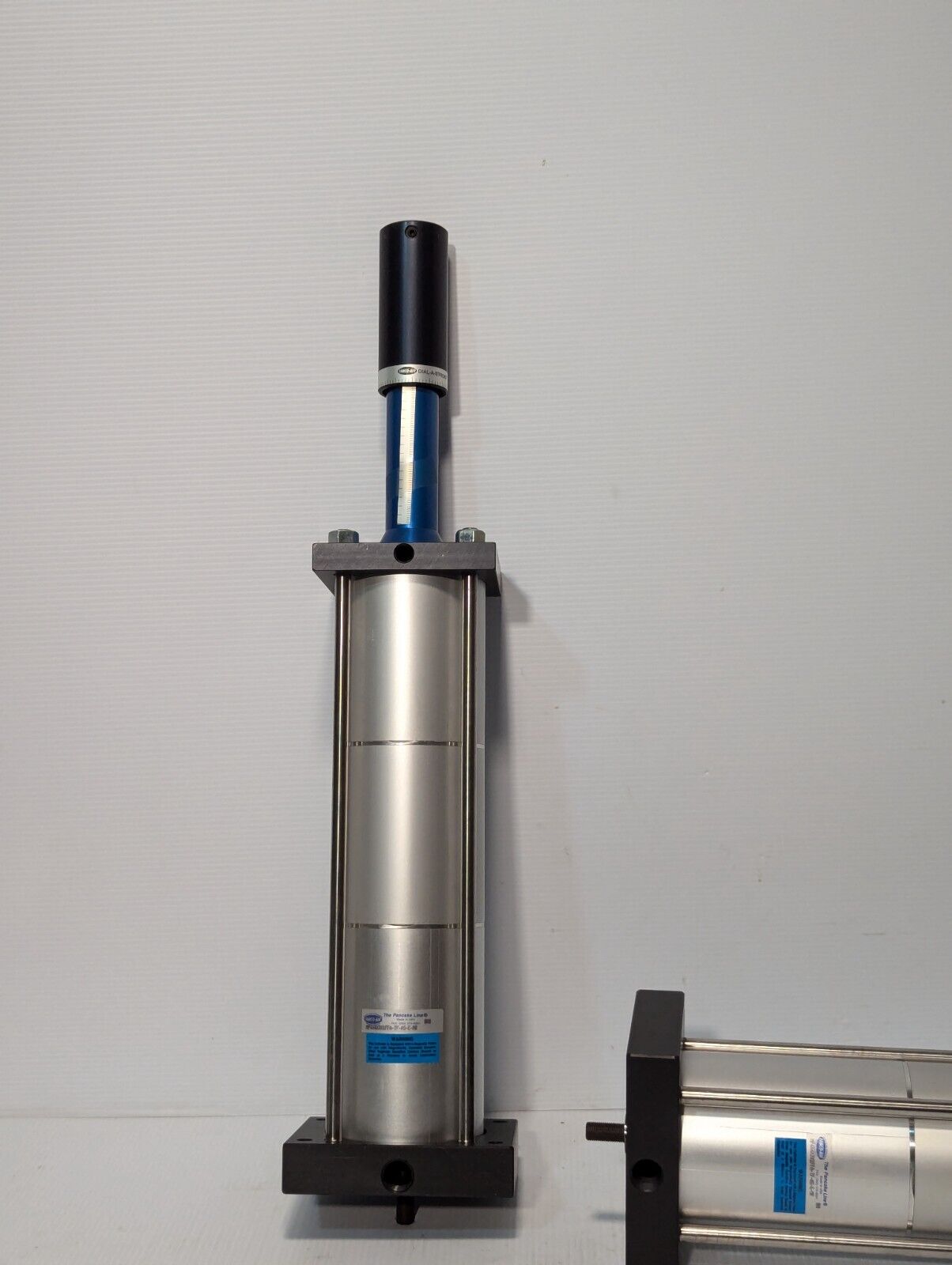 Fabco Air Dial-A-Stroke MP4X4X3X1FFA-TF-AS-E-MR pneumatic cylinder, Pancake Line
