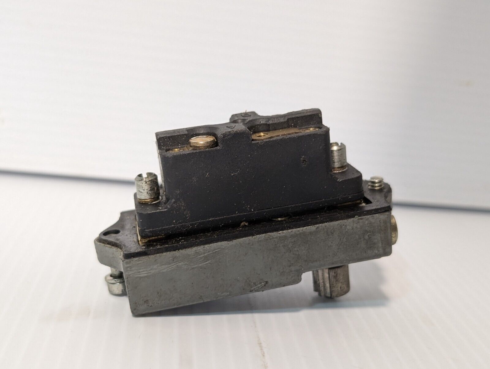 Square D, Class 9007, AO 12, AO12 Limit Switch + Returns, A012