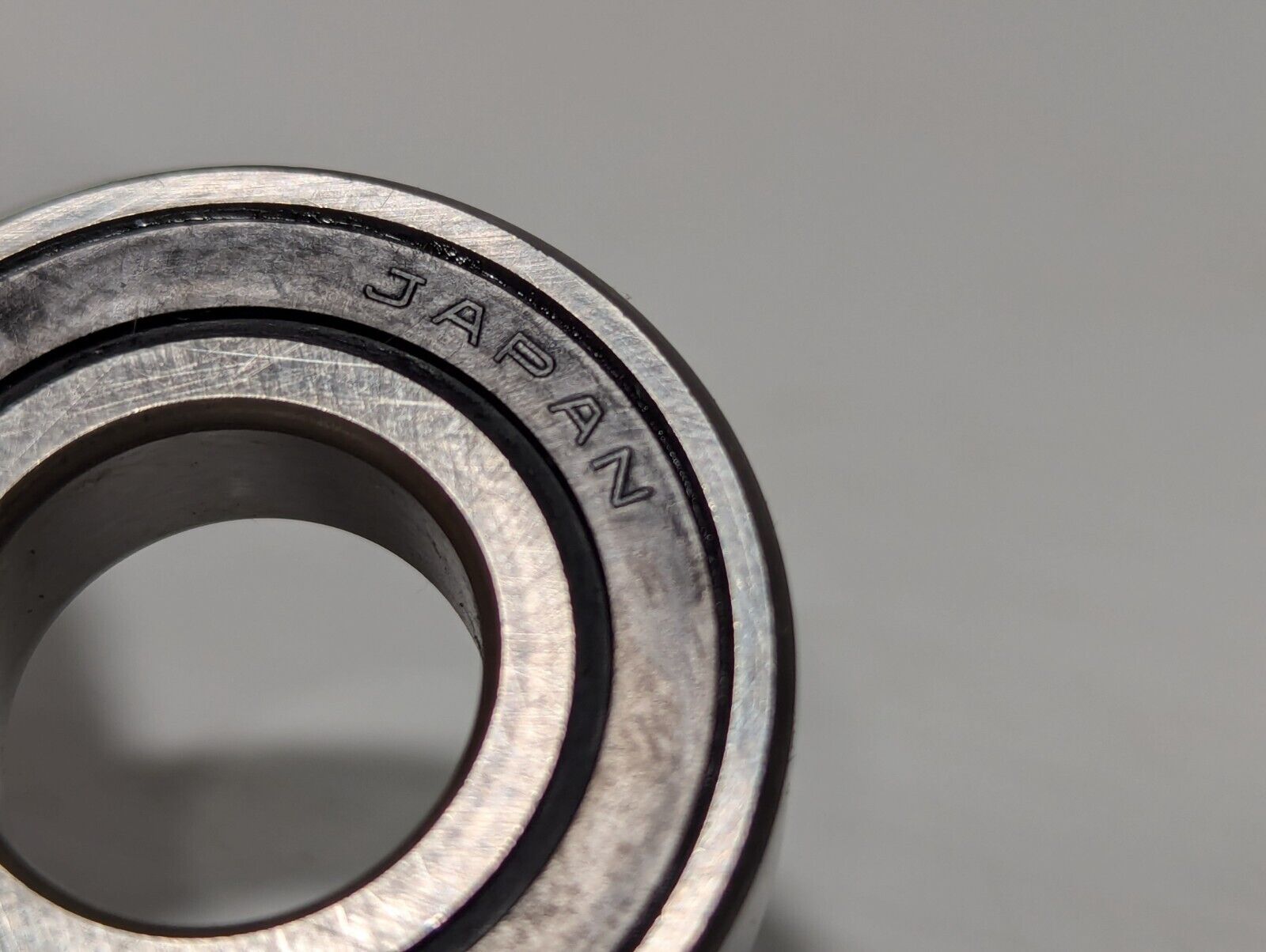 SST R10RS Steel Bearing With Rubber Seal 5/8" Bore 1 5/16" Diameter 5/16" Width