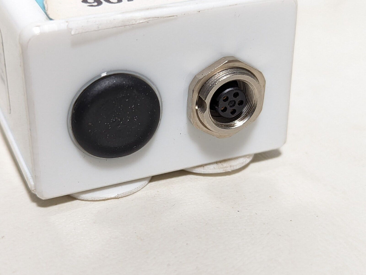 Tutela Genii/Warp/200 wireless temperature monitoring system
