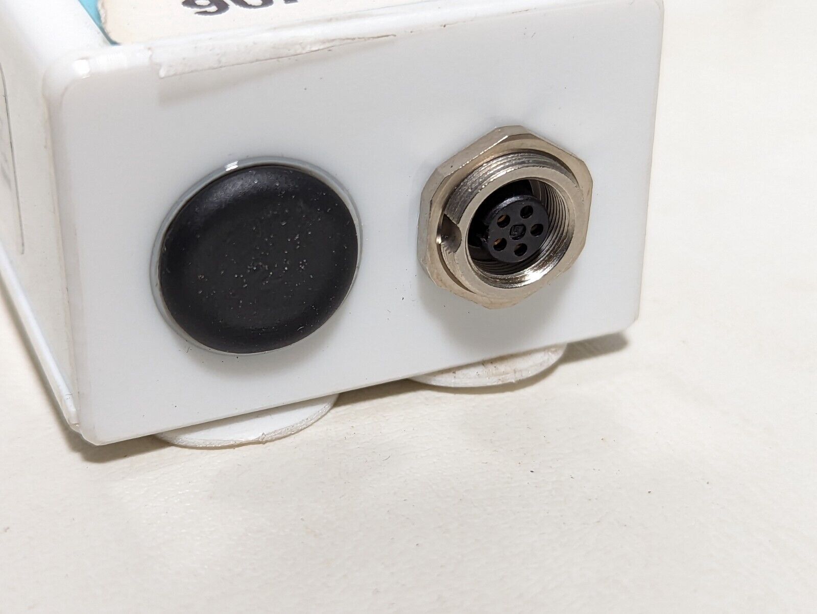 Tutela Genii/Warp/200 wireless temperature monitoring system