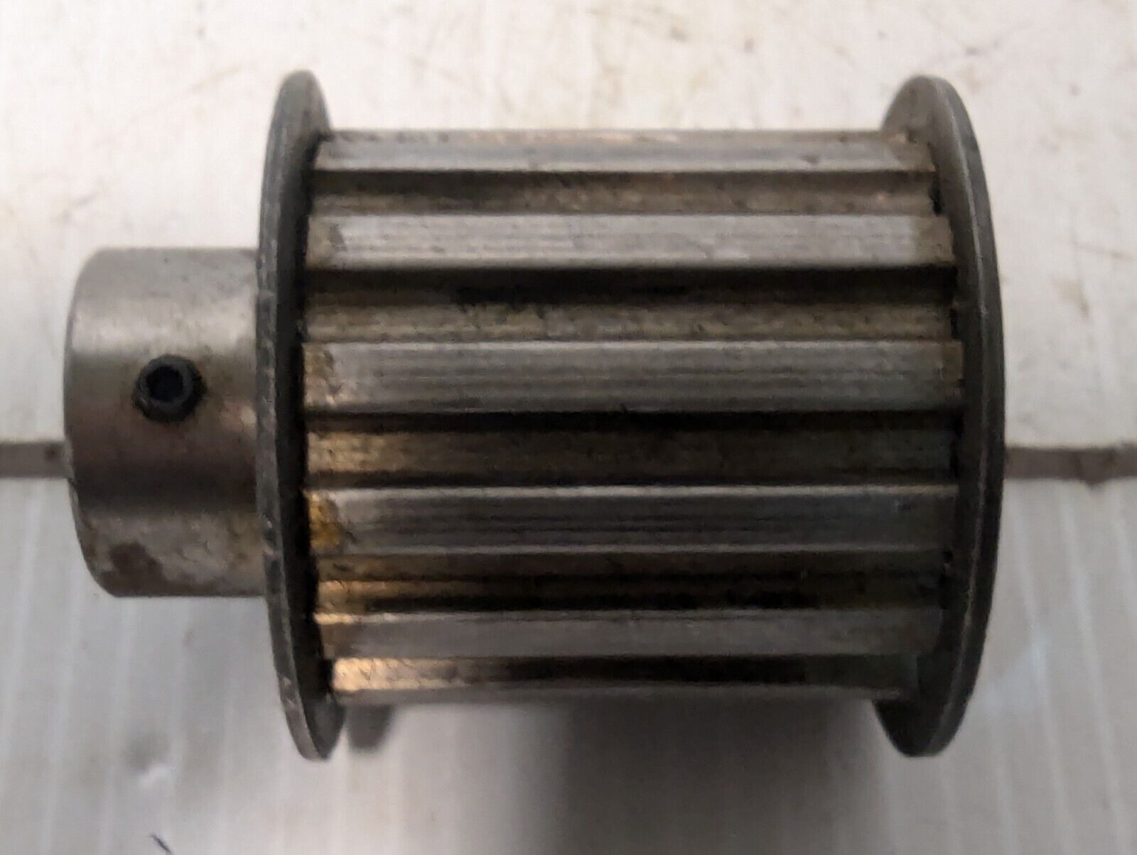 Unbranded 14-Tooth Timing Pulley 5/8" Keyed Bore 1.5" belt - Free Shipping