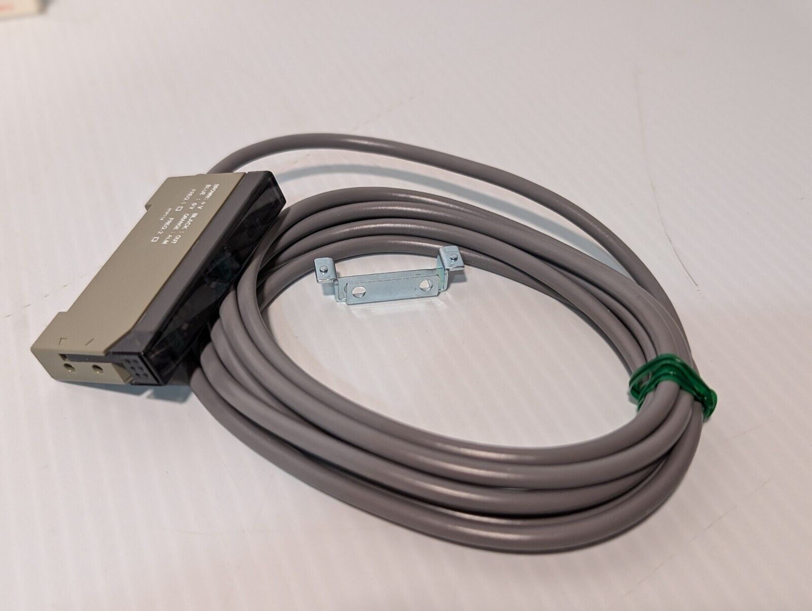 SunX FX-7 Photoelectric Sensor Amplifier, new old stock -Free Shipping & Returns