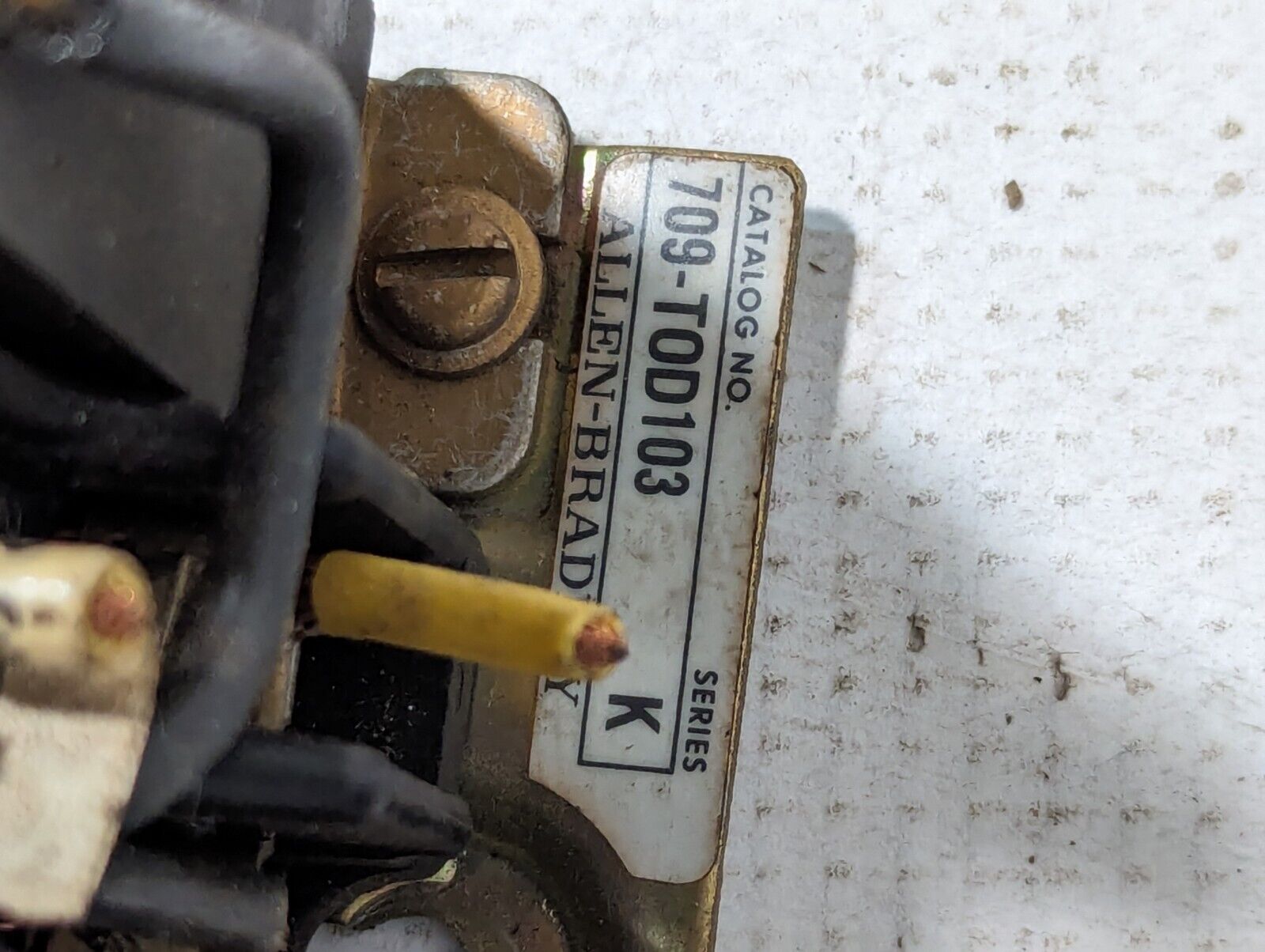 Allen-Bradley 709-TOD103 Motor Starter, 120v Coil, Size 00, Series K