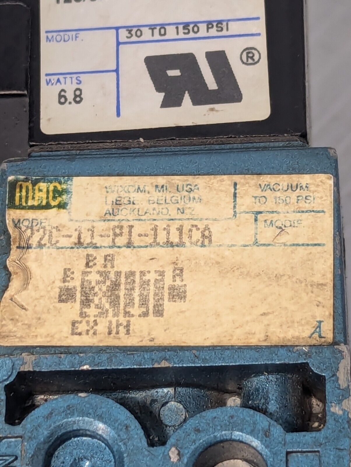 Mac 122C-11-PI-111CA Manifold with Dual PID-111CAAA Solenoid Valves, 110/120V