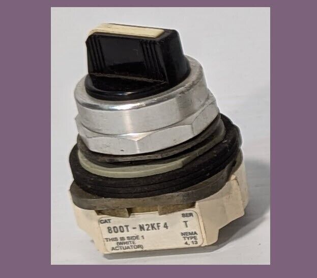 Allen-Bradley 800T-N2KF4 Rotary 4-Position Selector Switch, Series T - Free Ship