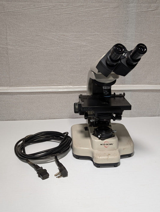 Accu-Scope 3015 Microscope With 4x, 10x, 40x And 100x Oil Objectives