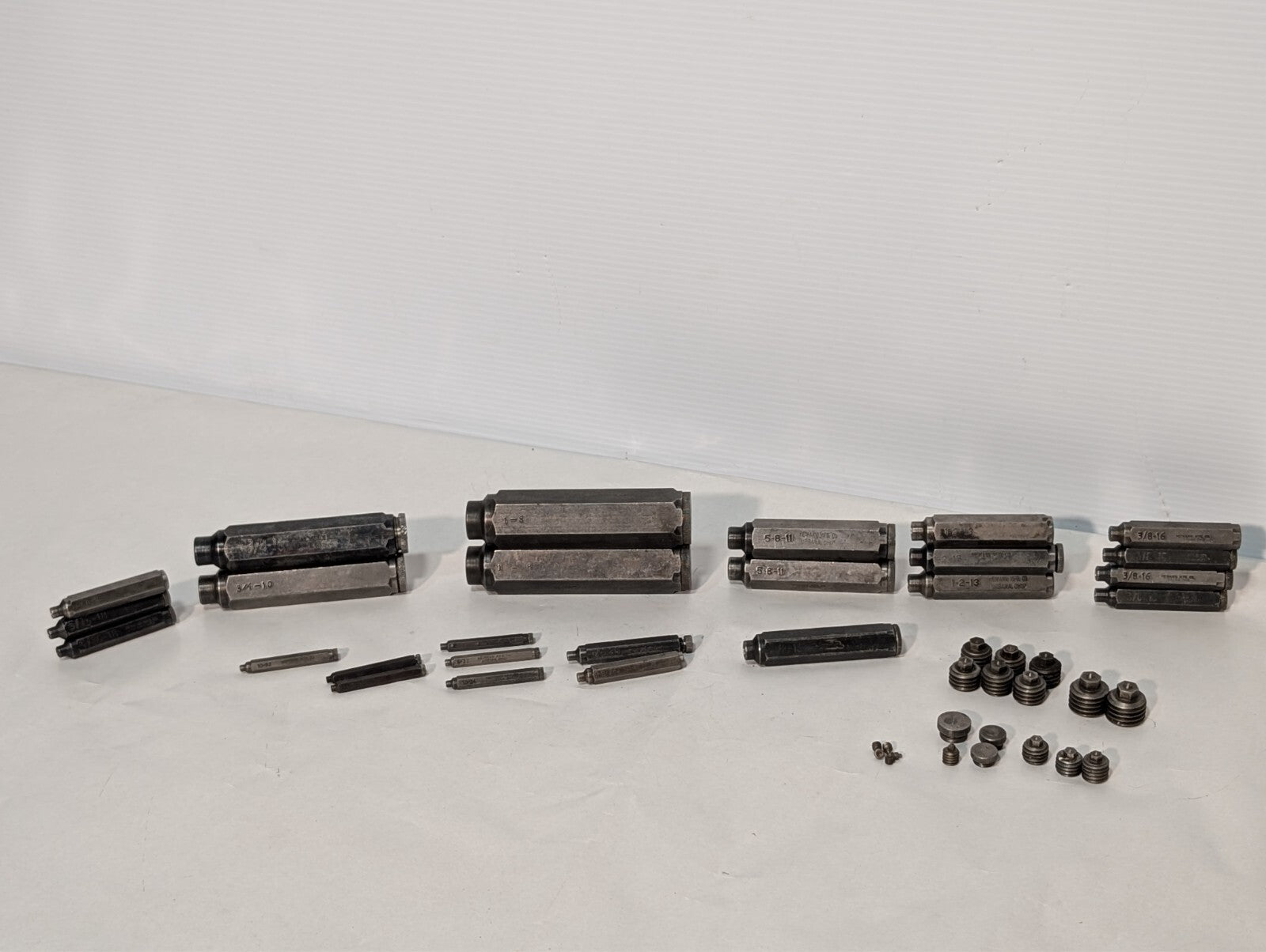 (25) Heimann Transfer Screw Incl. 3/8-16, 1-2-13, 5-8-11, etc. See photos+desc.