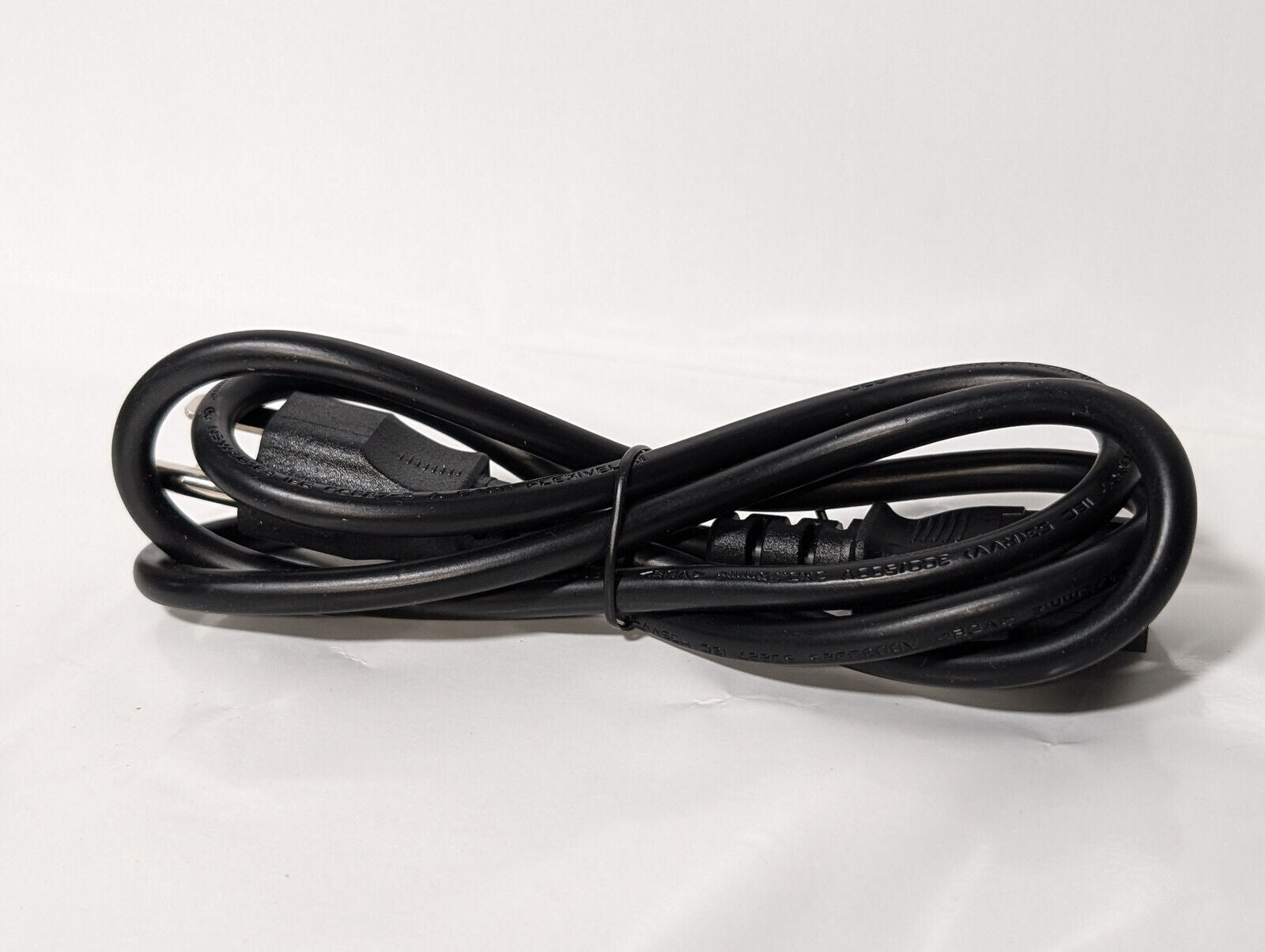 YU1204 AC/DC Power Supply Adapter 12 VDC, 4 A, for LED, security camera, monitor
