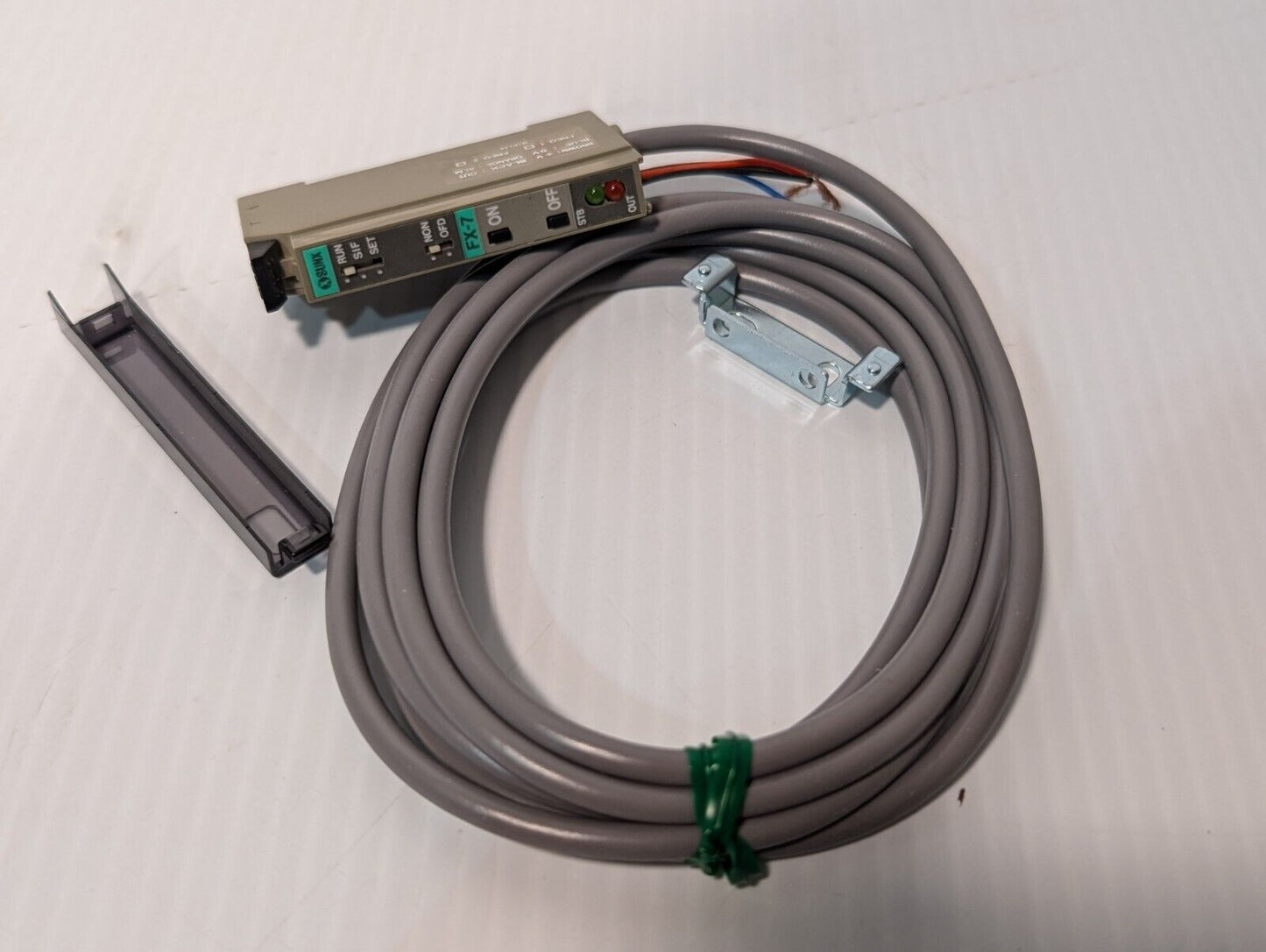 SunX FX-7 Photoelectric Sensor Amplifier, new old stock -Free Shipping & Returns