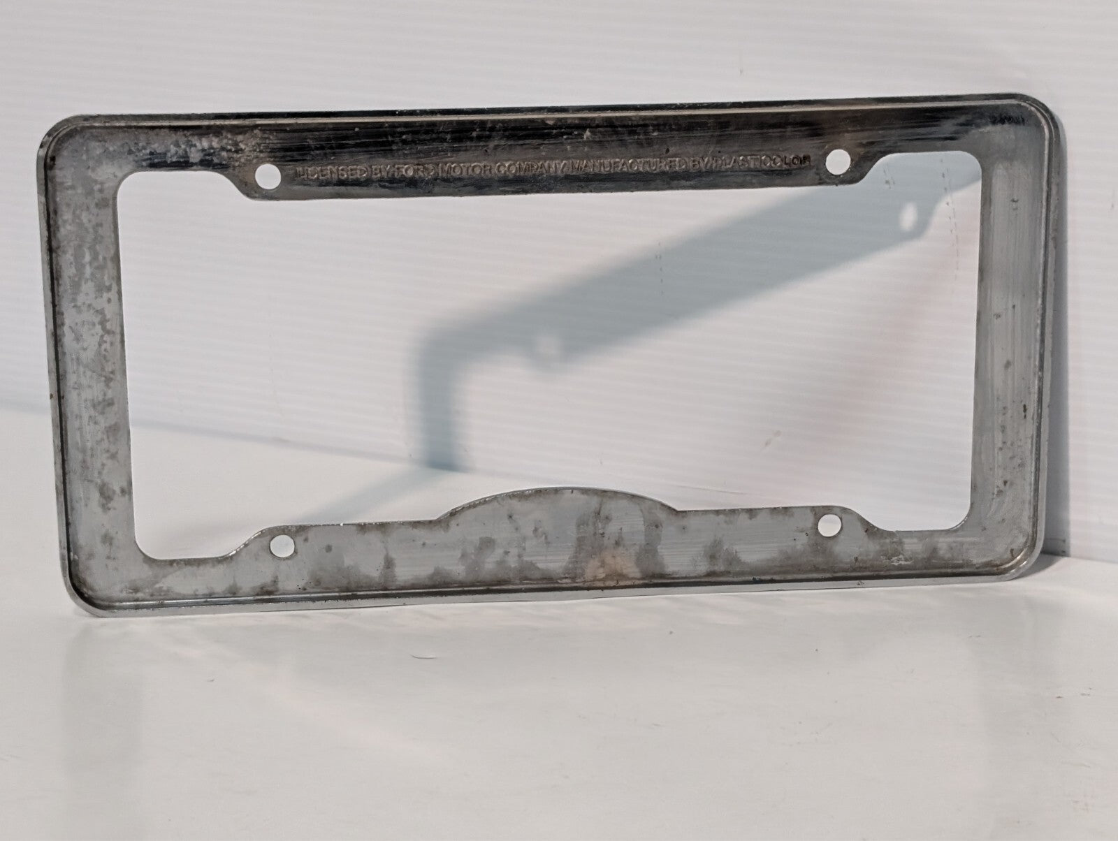 (2) Ford Metal Silver License Plate Frame Holder Metal Pattern Mustang GT Viper
