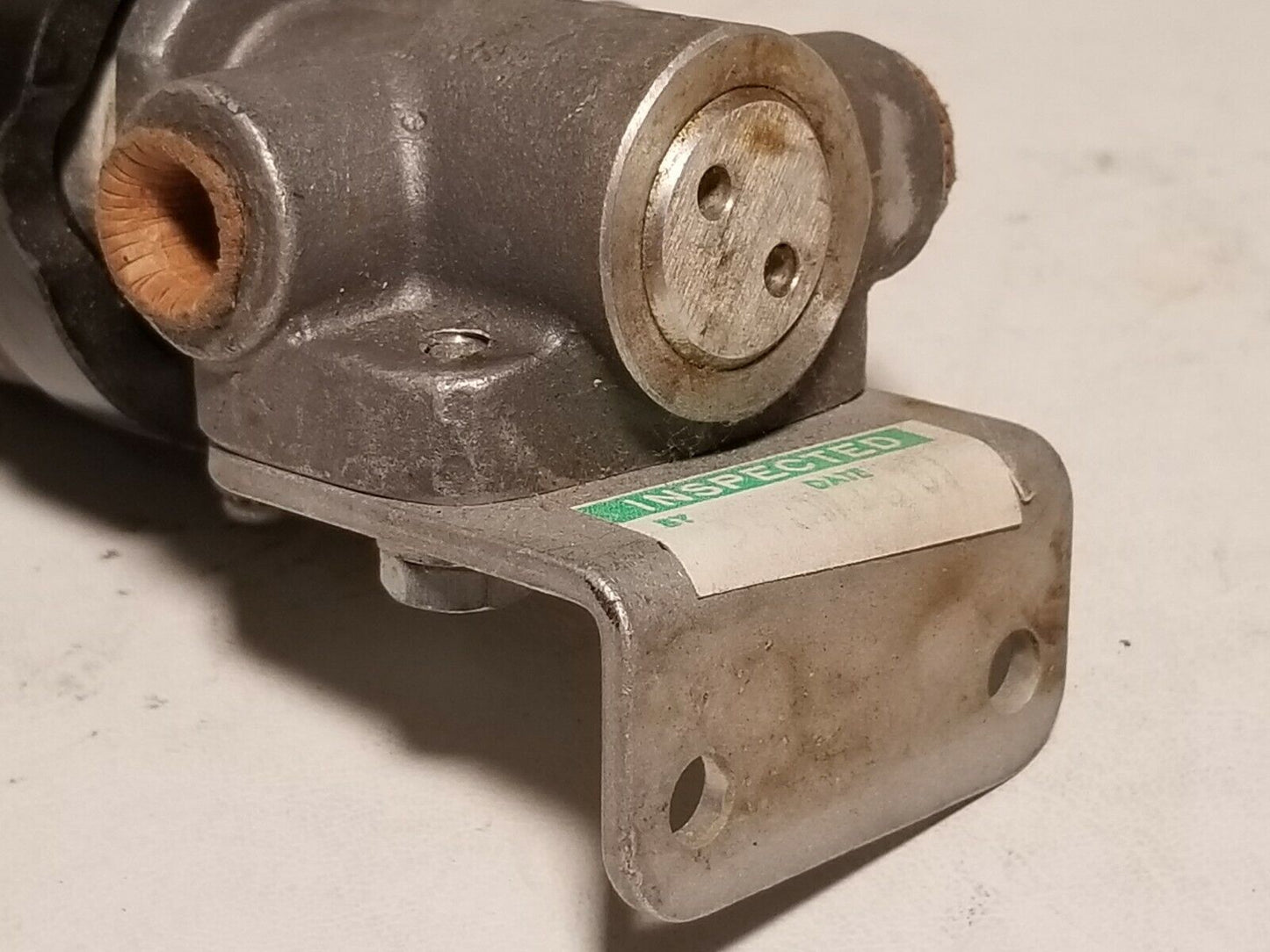 Vapor Corporation valve, press. type, P.N. 57131025-03, 14VDC