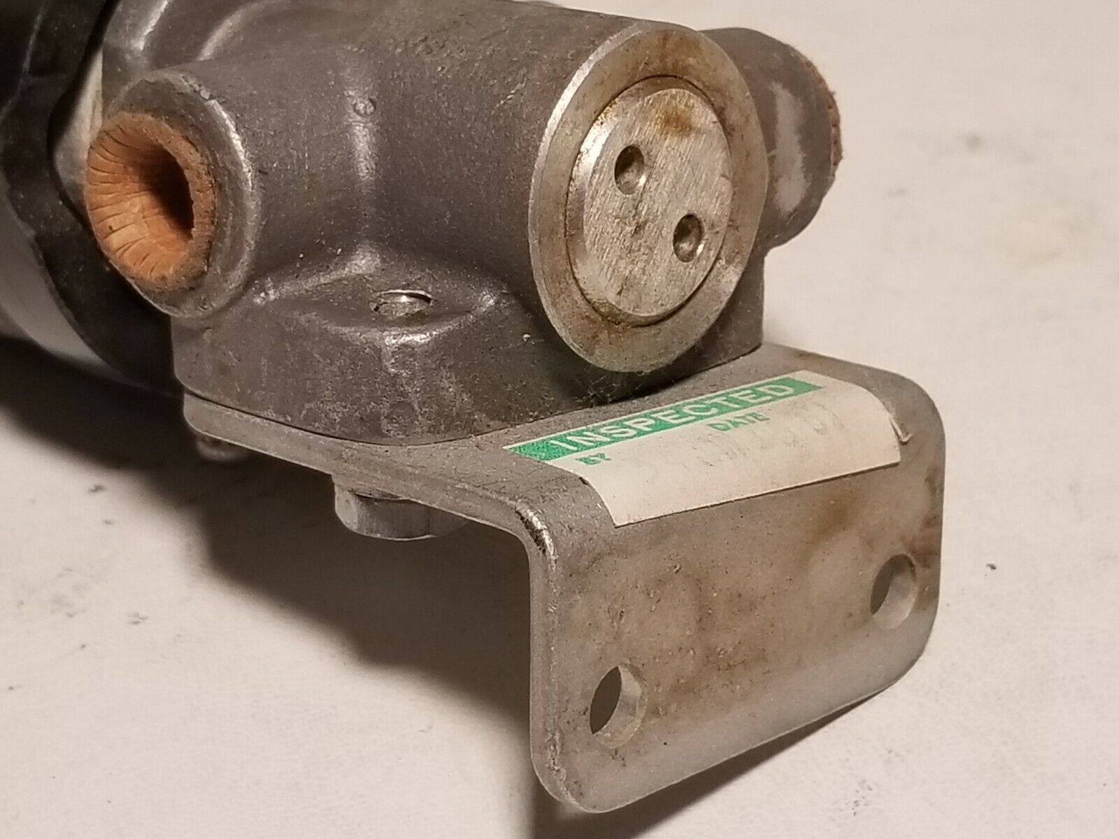 Vapor Corporation valve, press. type, P.N. 57131025-03, 14VDC