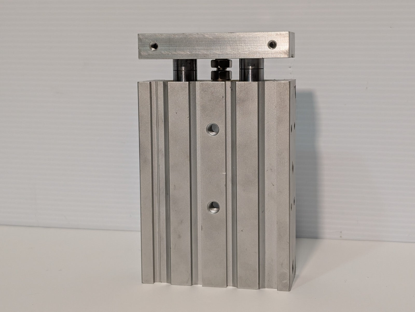 SMC CXSM32-50 Dual Rod Guided Pneumatic Air Cylinder 32mm Borfe 50mm Stroke