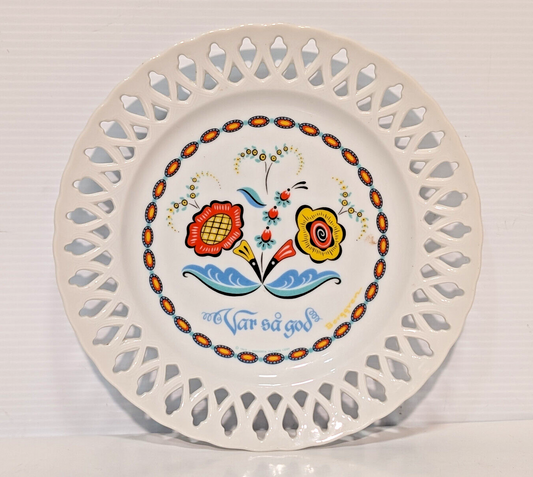 Vintage Berggren Var så god "Help Yourself" Swedish No.178 Lattice Decor Plate