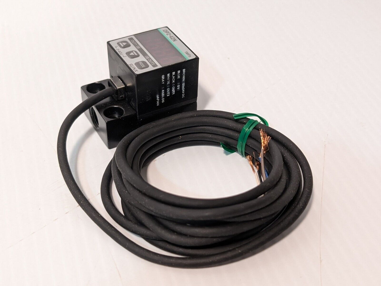 SunX DP2-42N Pressure Sensor, LED display, Digital, DP2 -Free Shipping & Returns