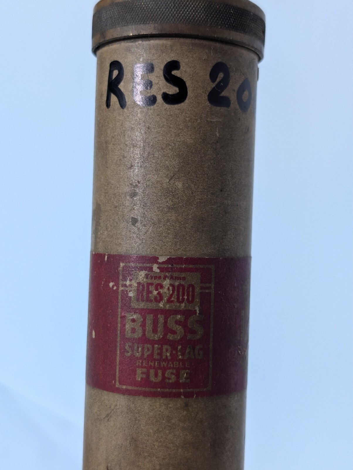 8 Fuses 200 Amp Gould Shawmut TRS200R Littelfuse FLSR 200 ID Buss NOS 200 RES200