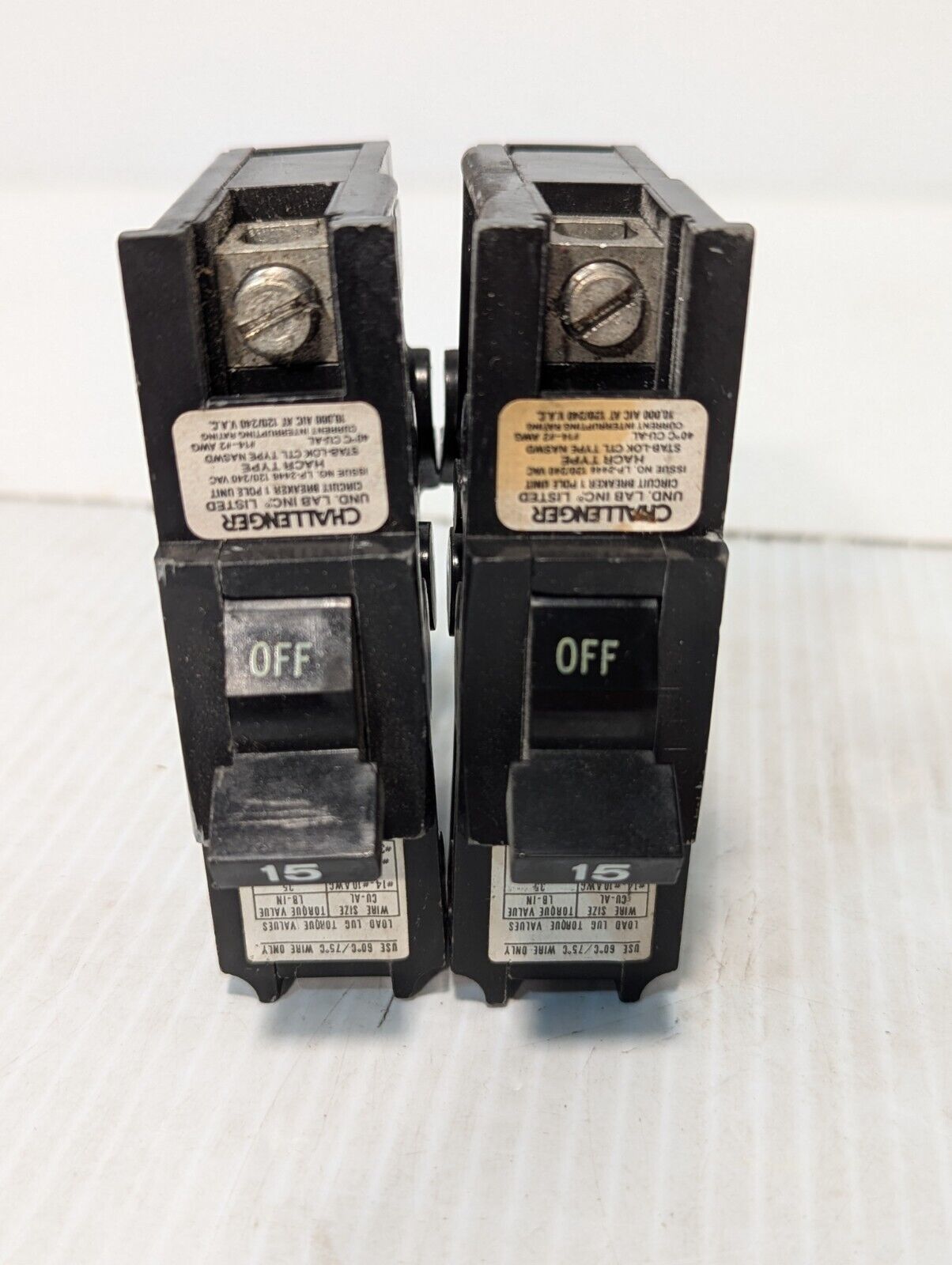 Challenger Circuit Breaker, Stab-Lok, 15A, 1-Pole, 120/240vac - Free Shipping