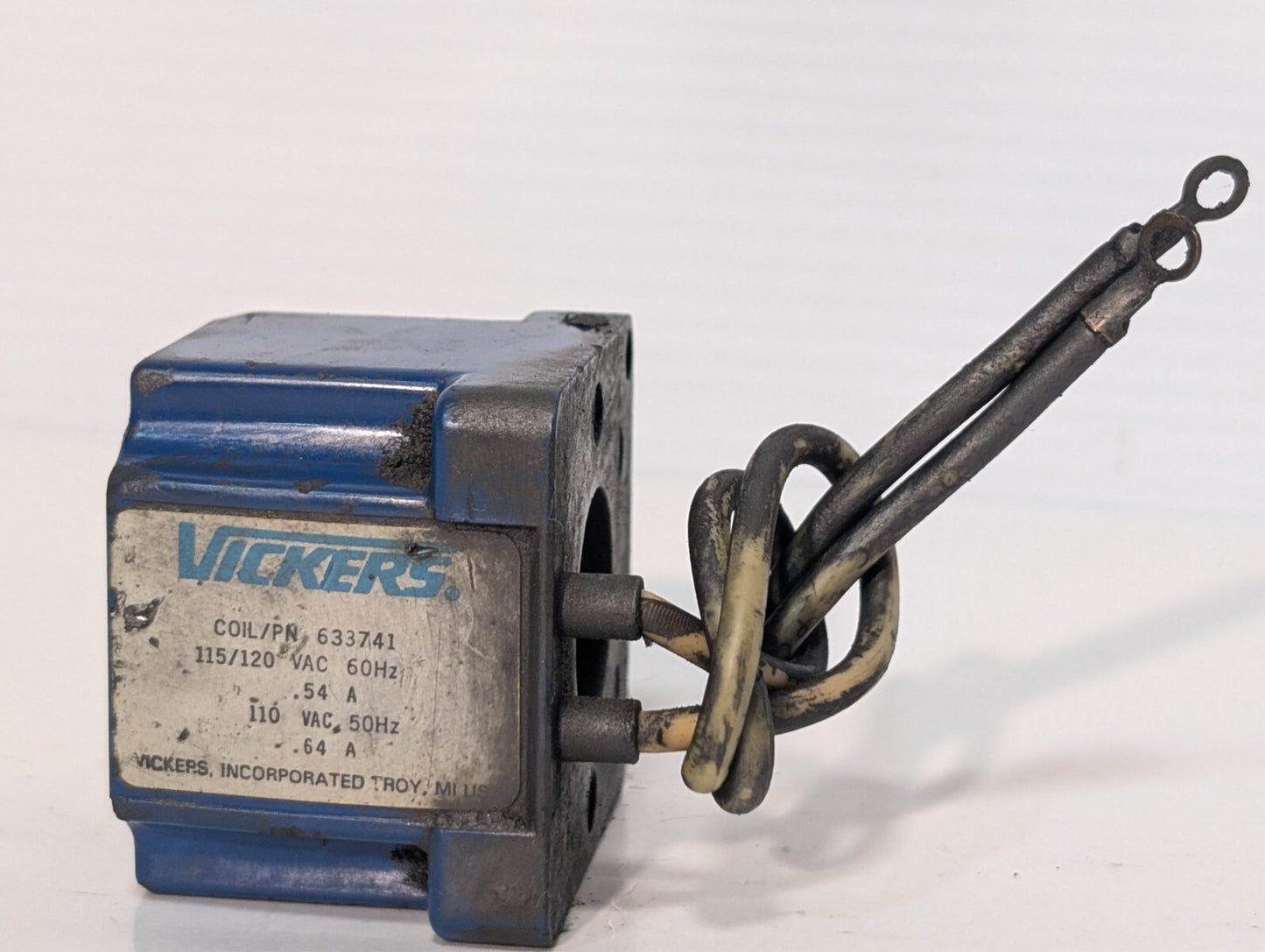 Vickers 633741 Solenoid Coil, 115/120VAC 50/60Hz, .54A, .64A