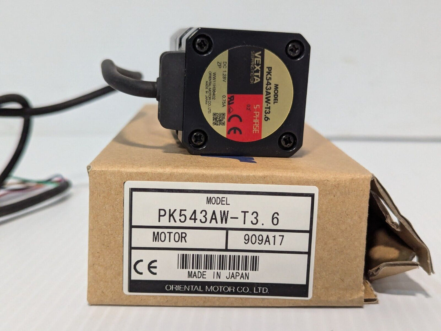 Oriental Motor Vexta PK543AW-T3.6 5-Phase Stepping Motor - Free Shipping+Returns