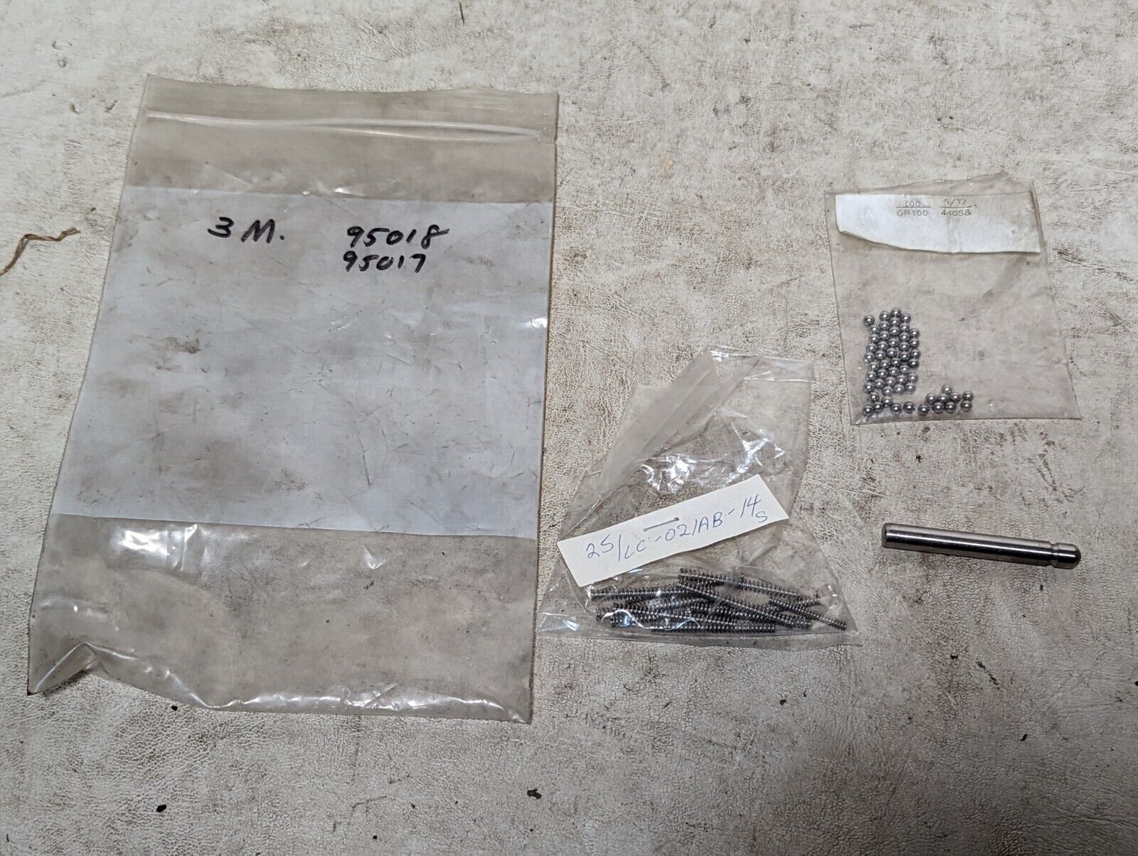 Lot of Chicago Chain parts: 60-827 shaft x7, 3H465-416-G x2, more as pictured