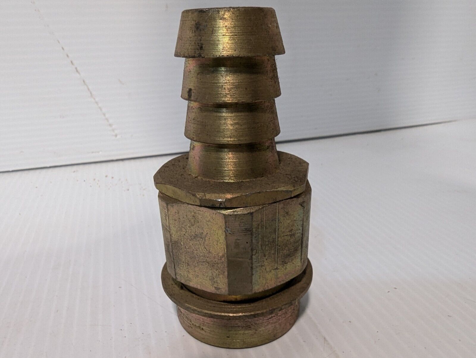 Snap-Tite VEC-16 Female Coupler with Barb Hosetail - Free Shipping