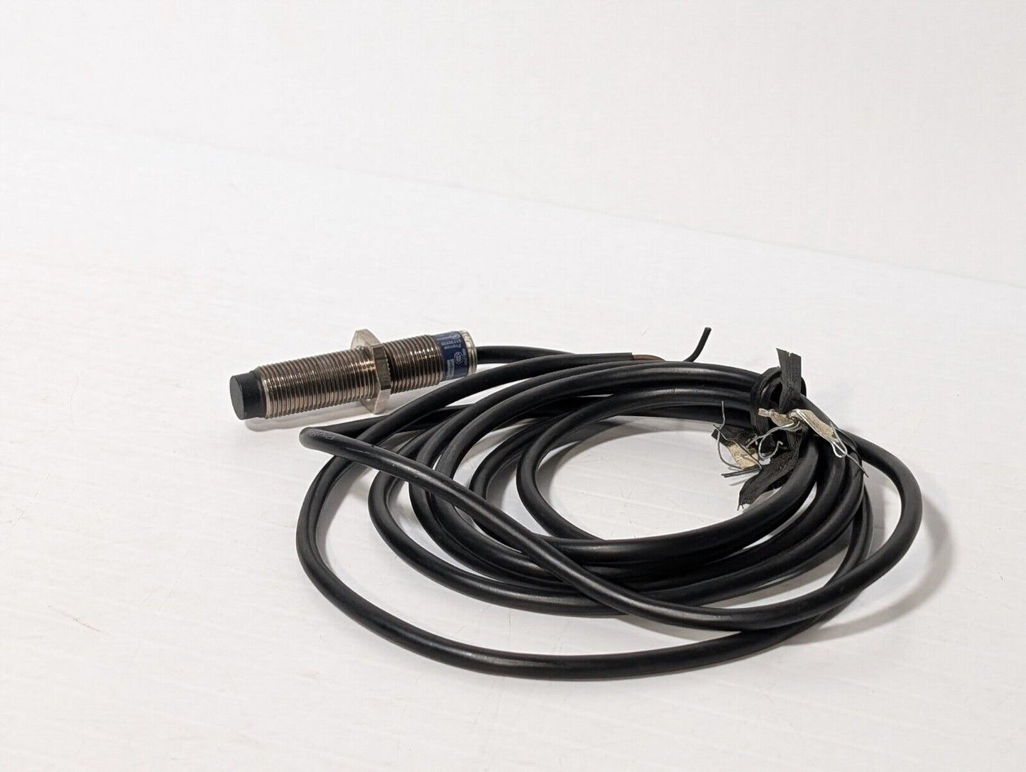 Telemecanique by Schneider XS2M12PA370D Inductive Proximity Sensor Switch