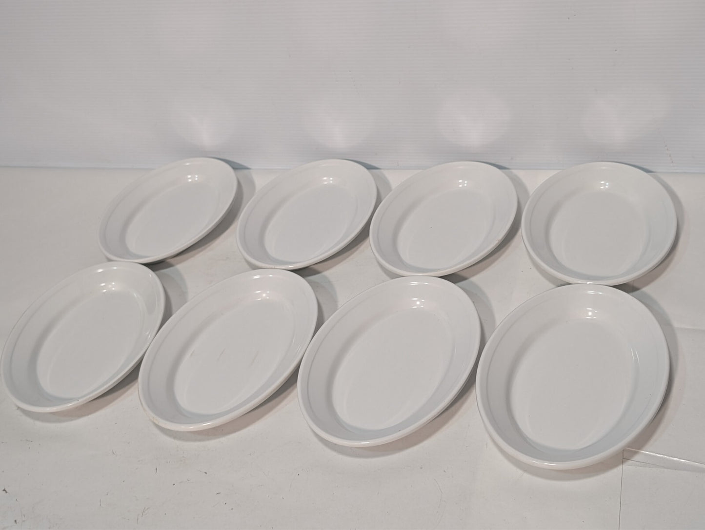 (8) Carlisle 4356325 Dallas Ware 9 1/4" x 6 1/4" White Oval Melamine Platter
