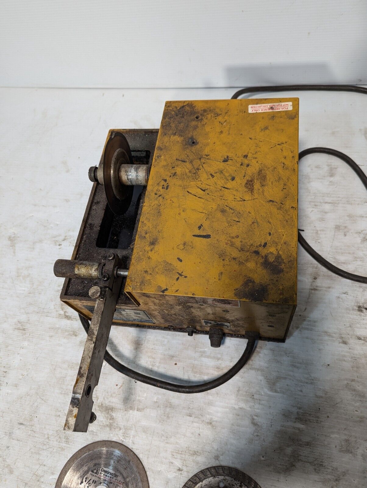Buehler 11-1180-160 Isomet low speed saw, 115VAC, 1.5A - Free Shipping