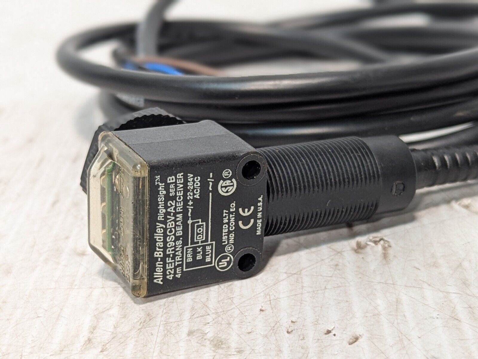 Allen Bradley 42EF-R9SCBV-A2 Photo Sensor - Free Shipping