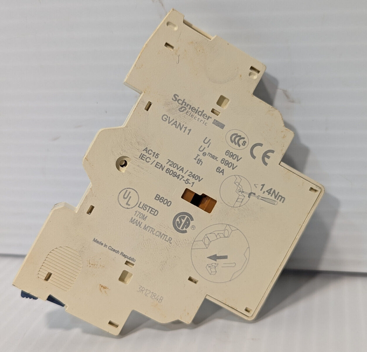 Lot of 3: Schneider Electric GVAN11 Aux. Contact Side Mount Blocks,Free Shipping