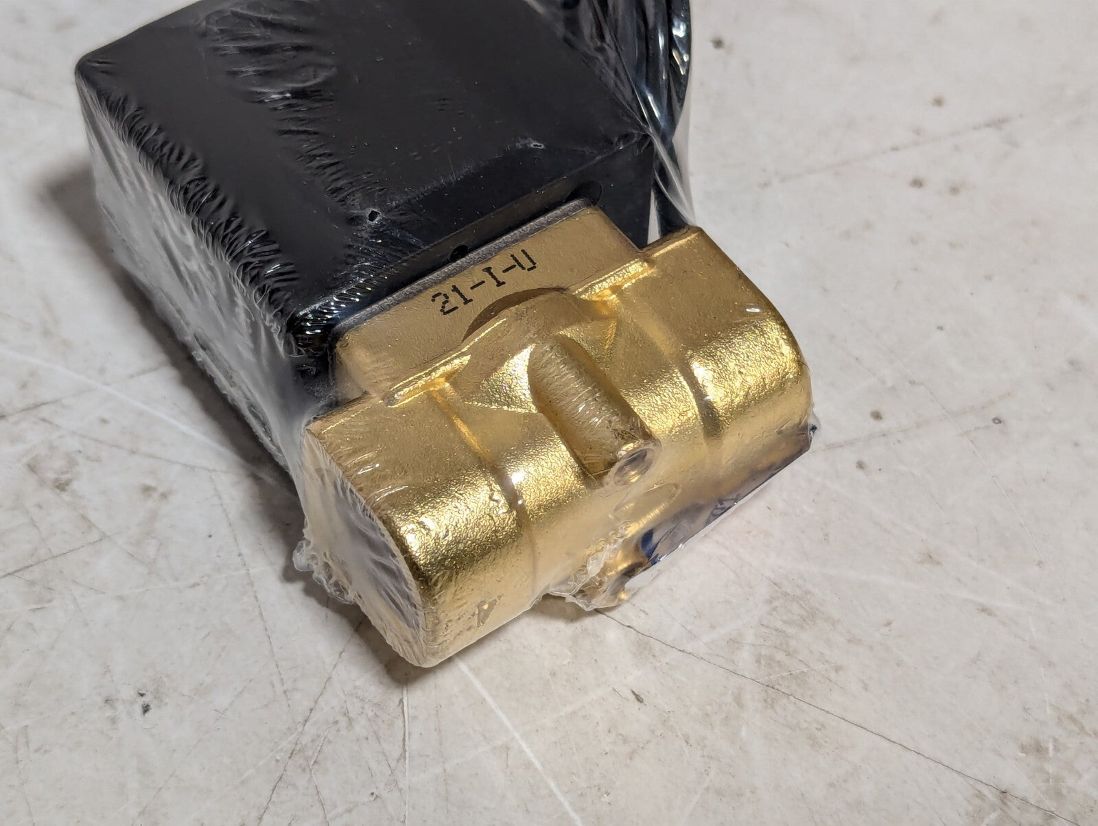 AirTAC 2WH05015BI  Fluid Control Solenoid Valve, 2/2 Way, 24VDC, IP65, 2WH050-15