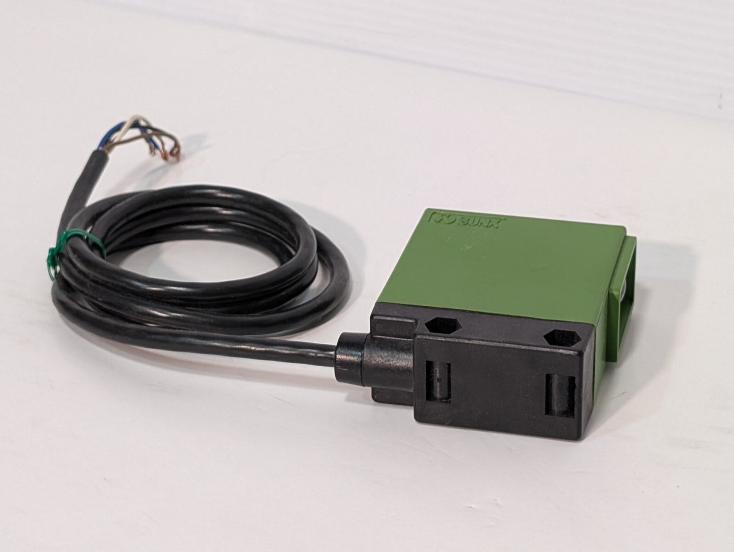 Sunx NX-52MD Photoelectric Beam Sensor, 24 to 240V AC/DC, 5m