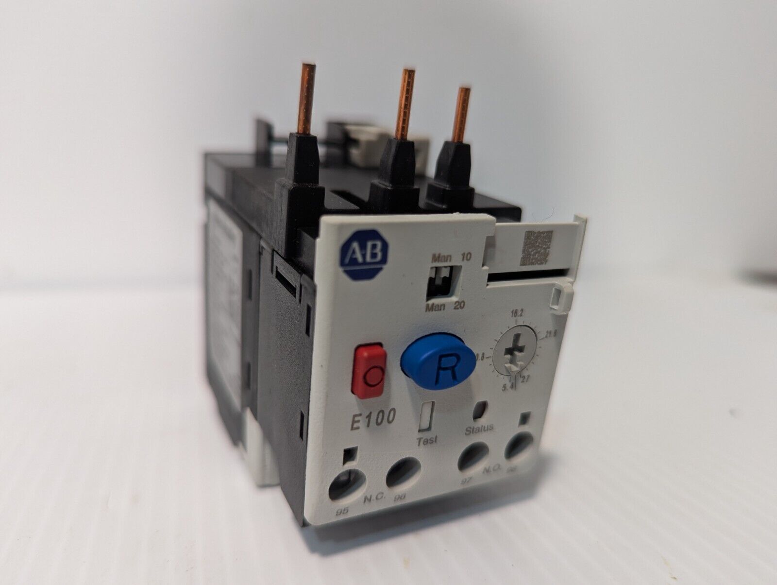 Allen-Bradley E100, 193-1EEEB overload relay, class 10/20, manual/auto-manual