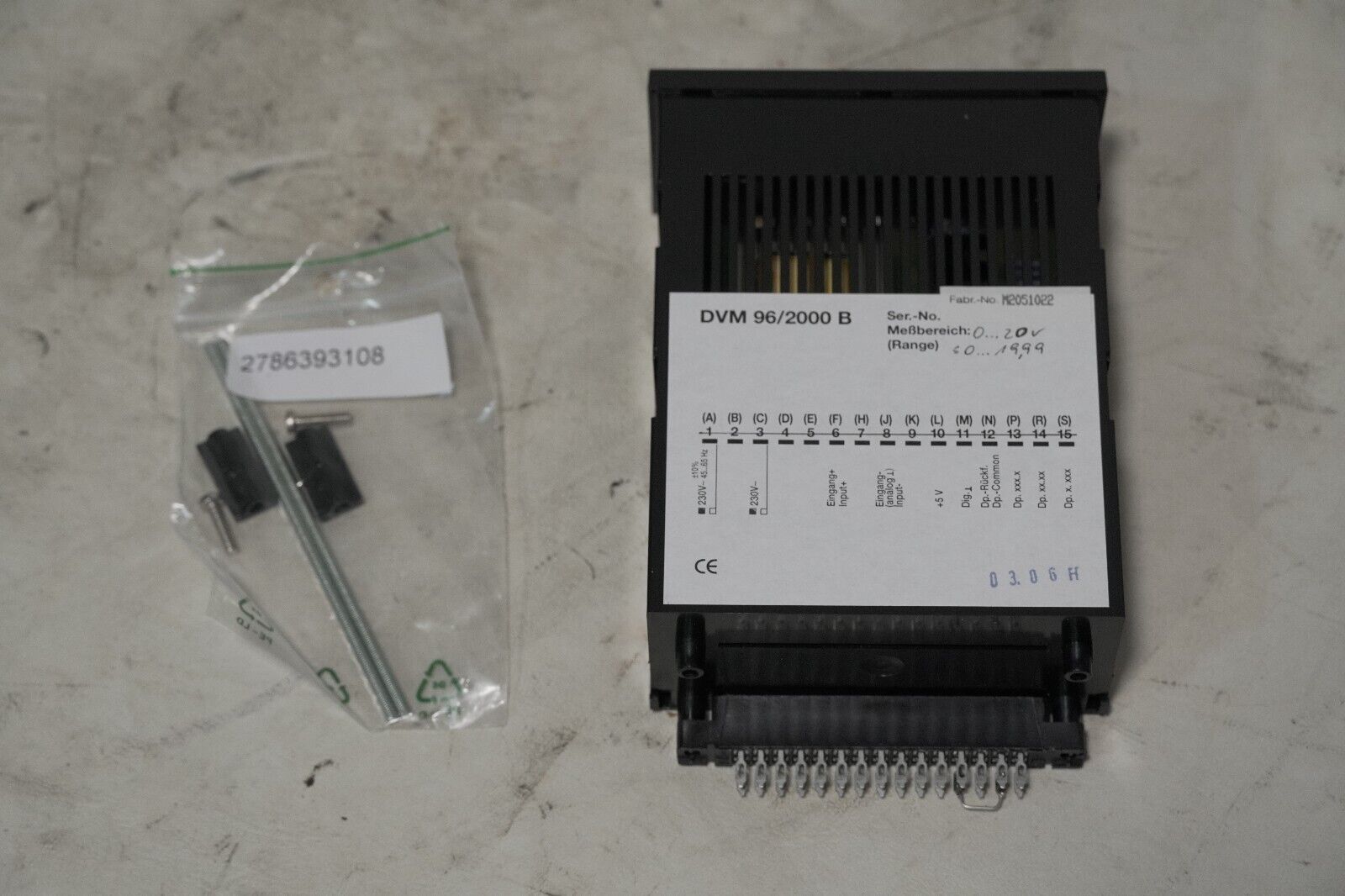 Gossen, Muller & Weigert GMW DVM96/2000B digital panel meter, four digits