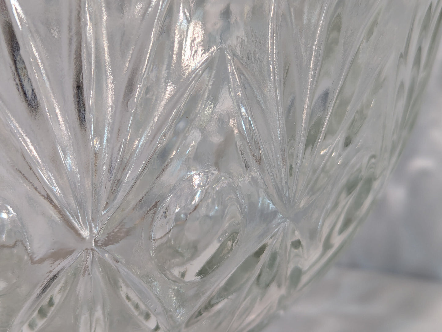 Vintage 14 Piece Crystal Clear Glass Star Scallop Party Punch Bowl Ladel Cup Set
