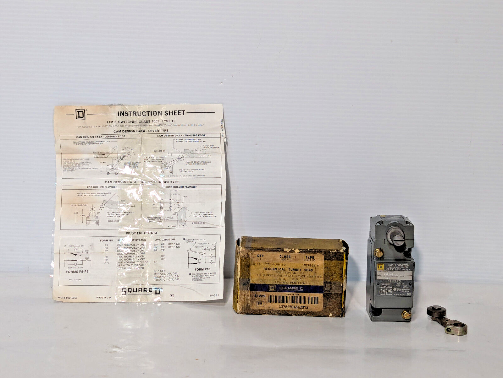 Square D 9007-C68T10 Mechanical Turret Head Position Switch, 10° Pre-travel Arm